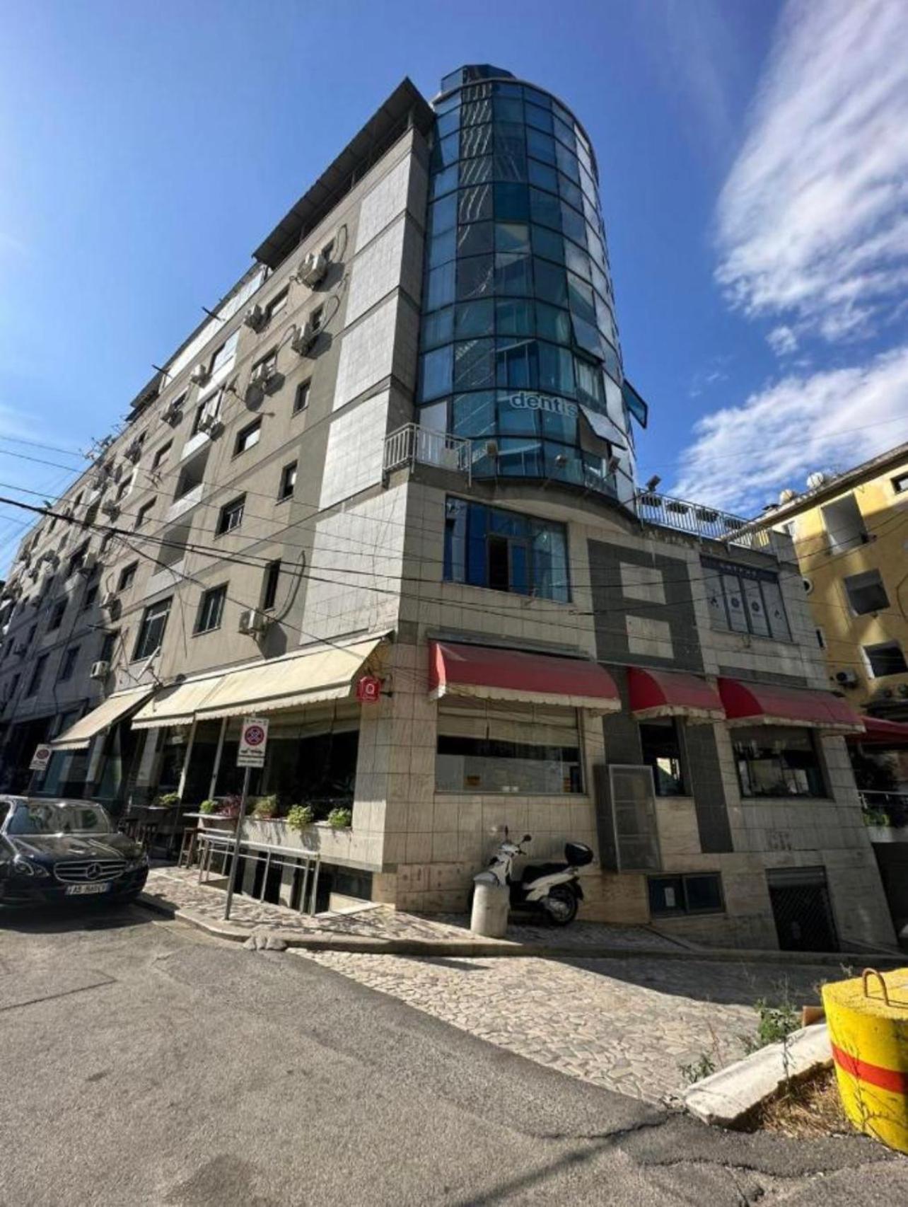 Premium Apartment In The Center Tiranë Ngoại thất bức ảnh