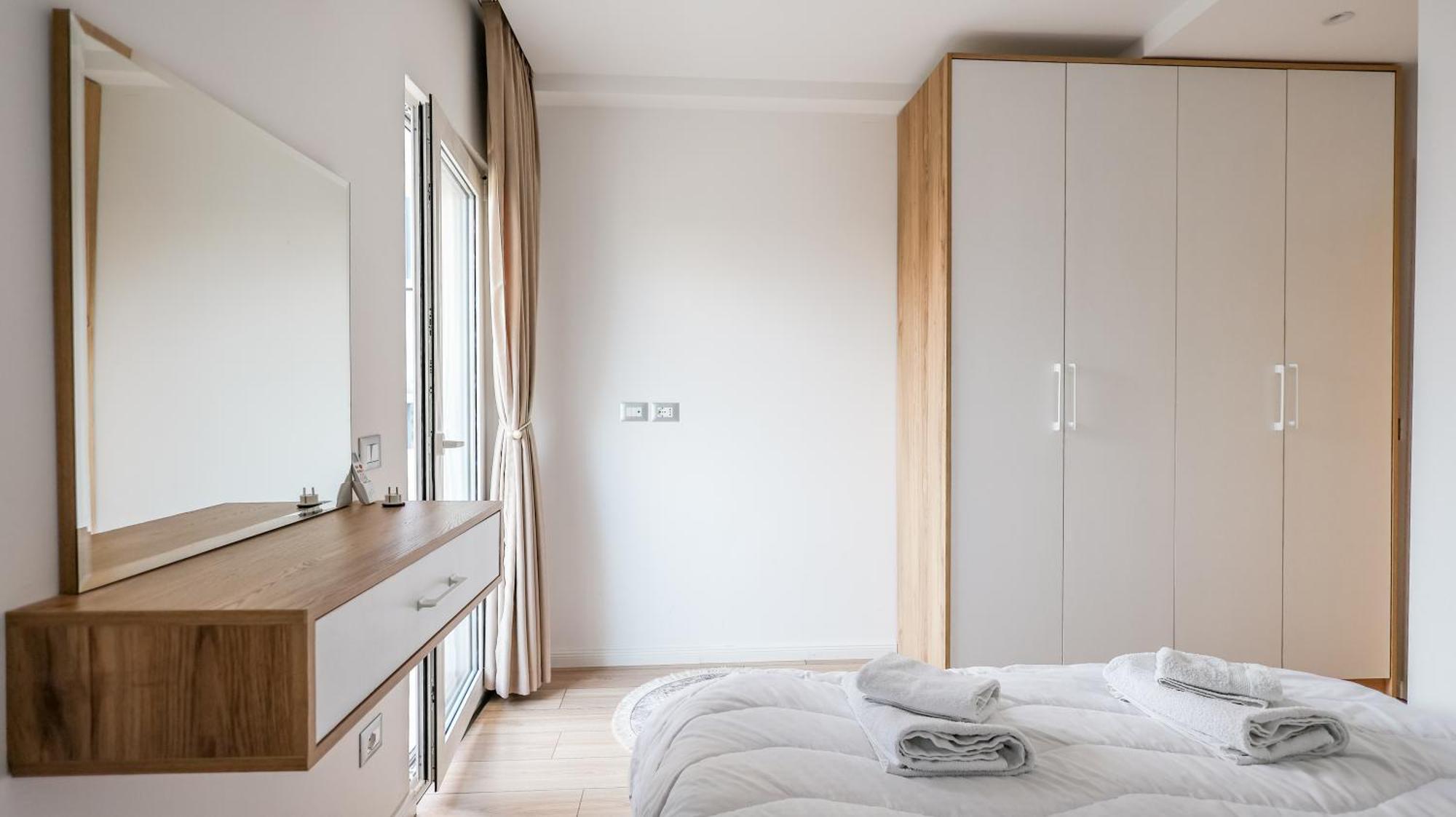 Premium Apartment In The Center Tiranë Ngoại thất bức ảnh