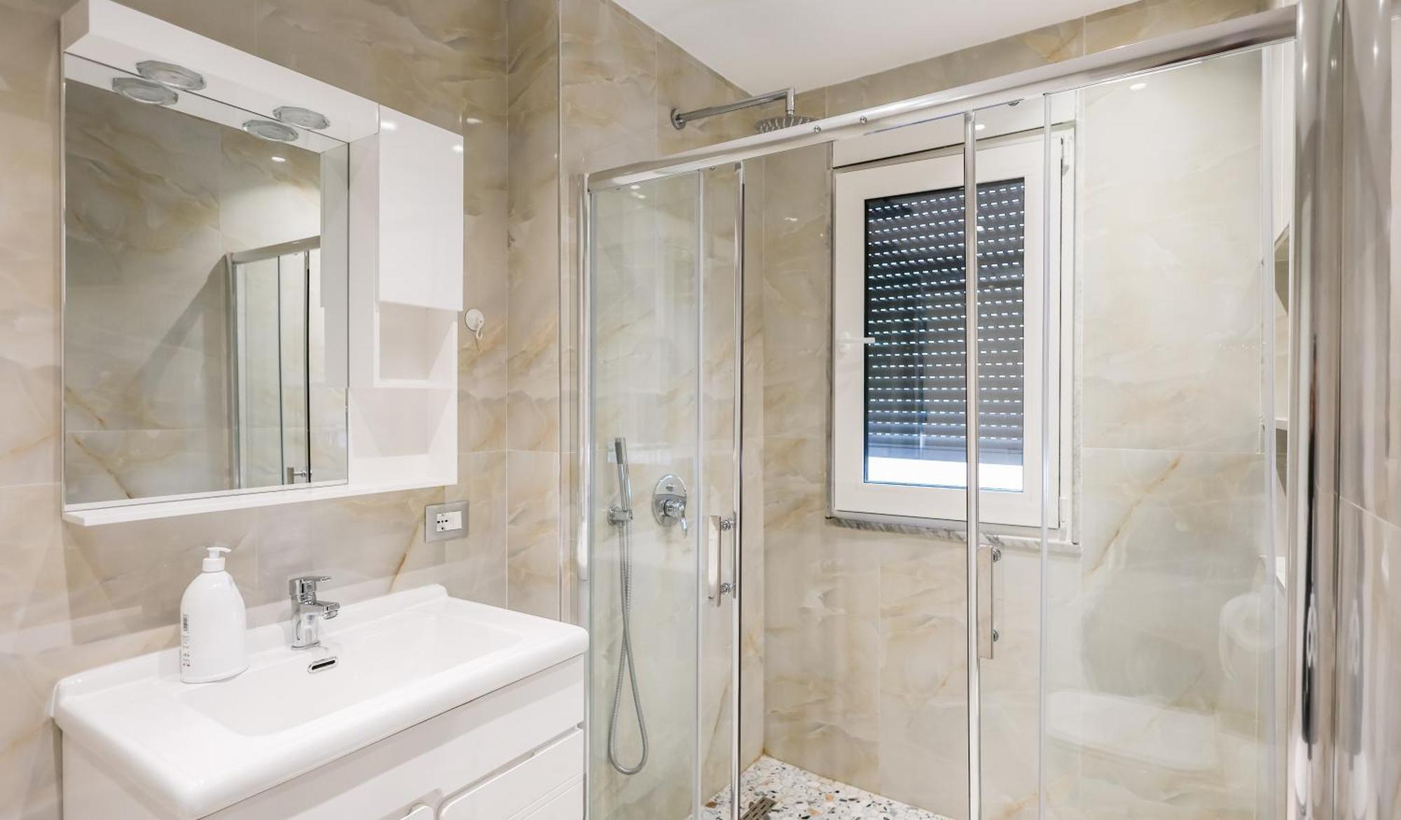 Premium Apartment In The Center Tiranë Ngoại thất bức ảnh